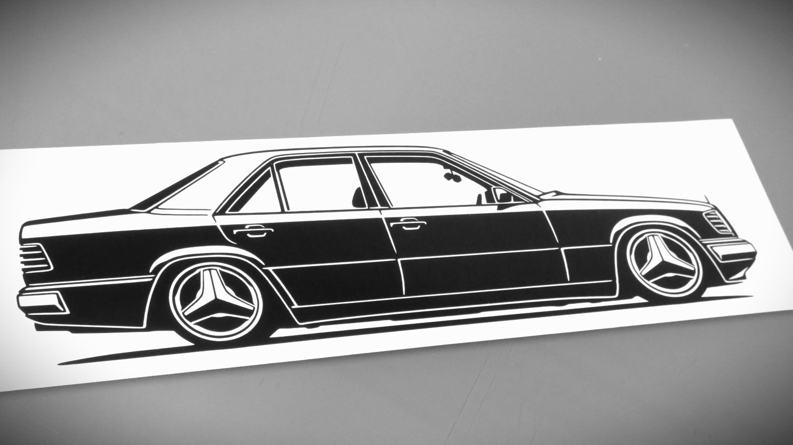 Mercedes Benz W124 Tuning Aufkleber Sticker Silhouette Fahrzeugansicht Rechts